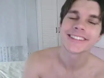 Chaturbate Best live sex cam show of eric_crush