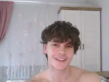 Chaturbate Watch Live Sex Cams of eric_crush