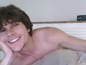 Chaturbate Live Sex Cam of eric_crush