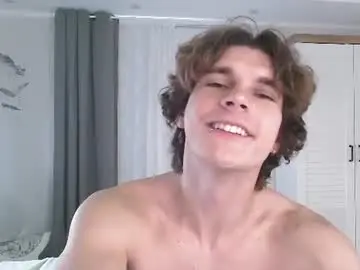Chaturbate Live Sex Cam of eric_crush