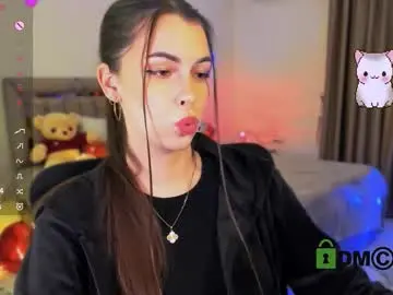 Chaturbate Best live sex cam show of heileymeow