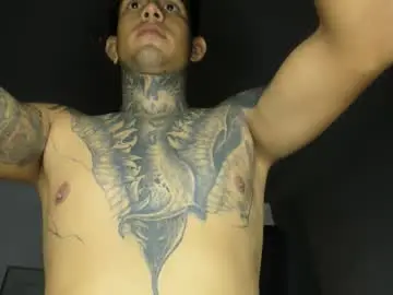 Chaturbate Nude Webcam of travistanner28