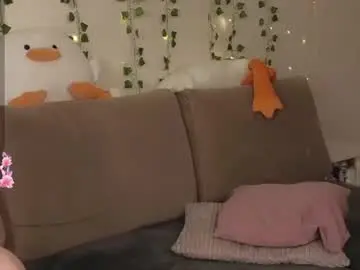 Chaturbate Live Porn of yakamozamazing