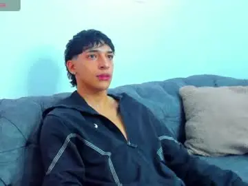 Chaturbate Watch Live Sex Cams of kroywave