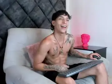 Chaturbate Watch Live Sex Cams of kroywave