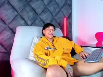 Chaturbate Free Live Porn of kroywave