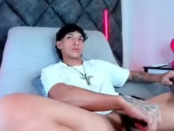 Chaturbate Watch Live Sex Cams of kroywave