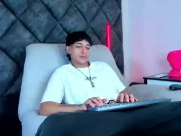 Chaturbate Free Porn Cam of kroywave
