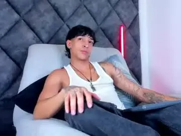 Chaturbate Live Sex Cam of kroywave