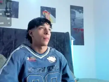 Chaturbate Live Sex Cam of kroywave