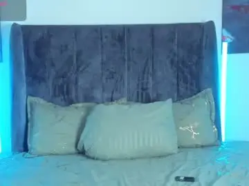 Chaturbate Live Porn of kroywave