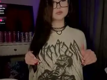 Chaturbate Live Sex of lilhornyprincess