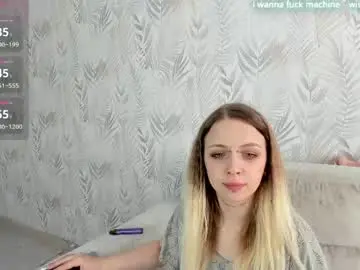Chaturbate Best live sex cam show of alice_halle