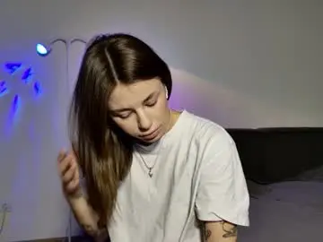 Chaturbate Adult Video Chat of lucyrait