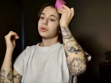 Chaturbate Adult Webcam of lucyrait