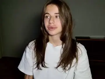 Chaturbate Free Live Porn of lucyrait