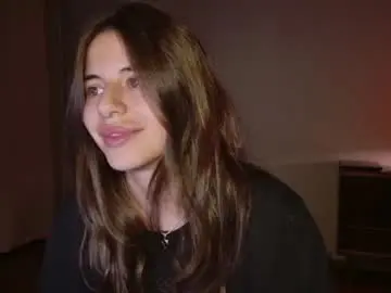 Chaturbate Adult Webcams of lucyrait
