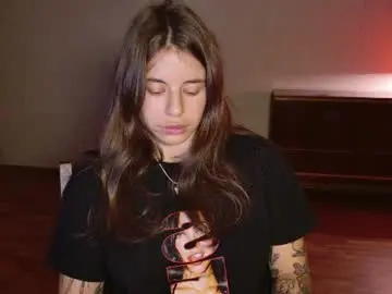 Chaturbate Free Porn Cam of lucyrait
