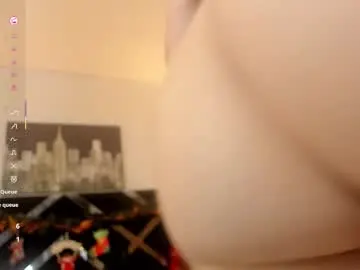 Chaturbate Free Porn Cam of maskedgirl01