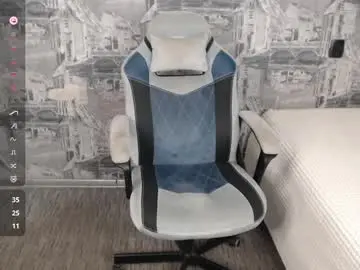 Chaturbate Sex Cam of oliverfresh