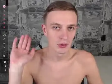 Chaturbate Live Sex Cam of oliverfresh