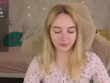 Chaturbate Adult Webcam of shy__polly