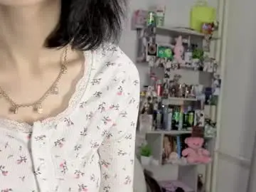 Chaturbate Live Sex Cam of unforgettablehelen