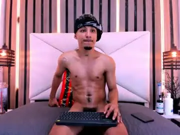 Chaturbate Live Sex Cam of camilo_contreras1