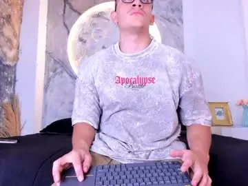 Chaturbate Live Sex Cam of jeffdaltton