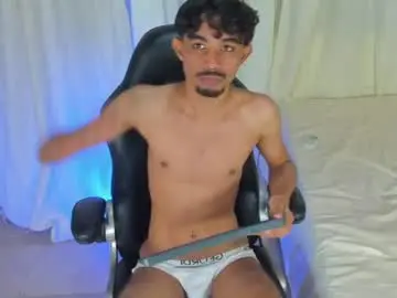 Chaturbate Sex Chat of leandro_hills