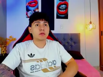 Chaturbate Sex Cam of nicolas_james_sc