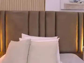 Chaturbate Best live sex cam show of saralugo