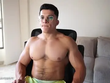 Chaturbate Watch Live Sex Cams of maximohoot