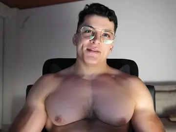 Chaturbate Adult Video Chat of maximohoot