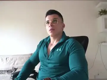 Chaturbate Best Webcam of maximohoot