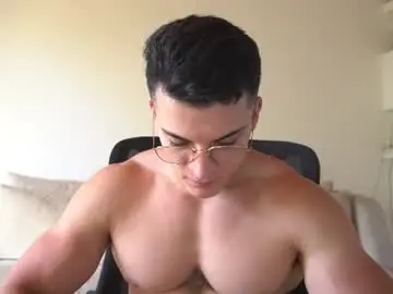 Chaturbate Adult Video Chat of maximohoot