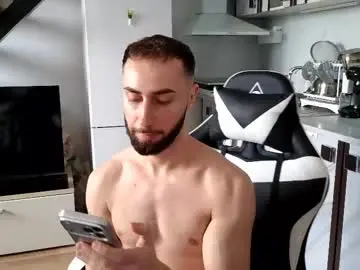 Chaturbate Free Live Porn of ryanstorm1