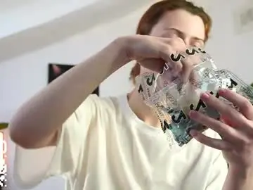 Chaturbate Nude Webcam of doll_lesli