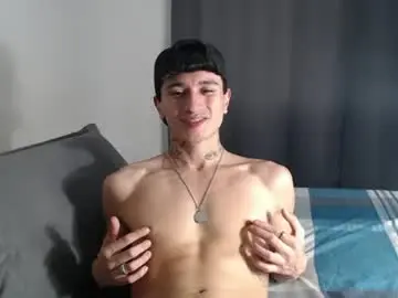 Chaturbate Watch Live Sex Cams of taylor_024