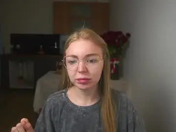 Chaturbate Adult Video Chat of emilyemmi