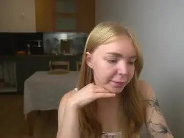 Chaturbate Free Porn Cam of emilyemmi