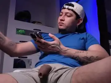 Chaturbate Best live sex cam show of sky_wild