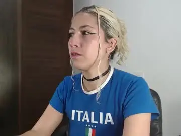 Chaturbate Adult Video Chat of aribunnie