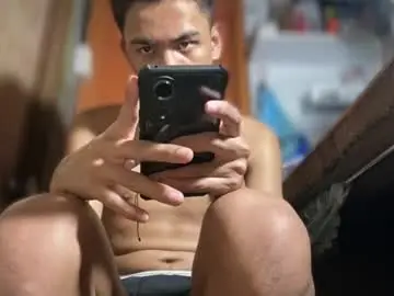 Chaturbate Live Sex Cam of asian_ainsley69