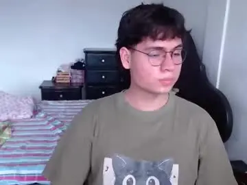 Chaturbate Live Sex Cam of kafer_1022