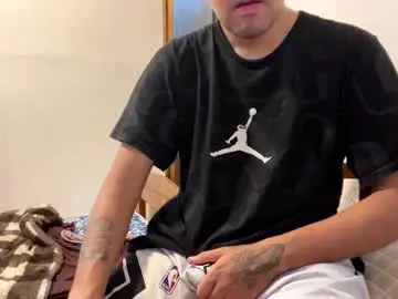 Chaturbate Adult Webcam of y0ungwithbrowndick