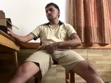 Chaturbate Live Porn of y0ungwithbrowndick