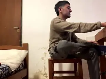 Chaturbate Live Sex Cam of y0ungwithbrowndick