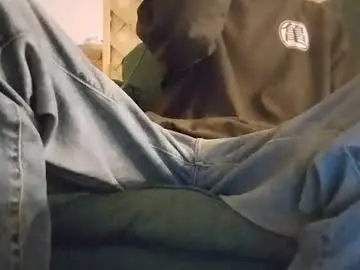 Chaturbate Live Sex Cam of biggestboiiii