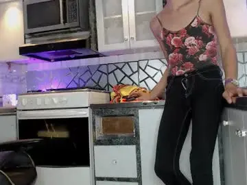 Chaturbate Watch Live Sex Cams of crisozzz